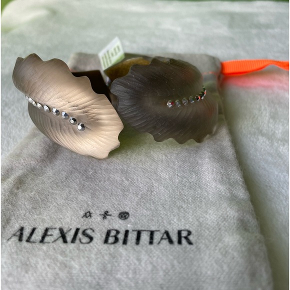 Alexis BittarLucite & Crystal Hinged Leaf Bracelet